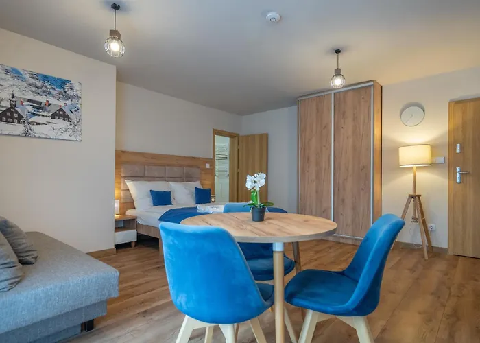 Apart Otel Pruskie 4*